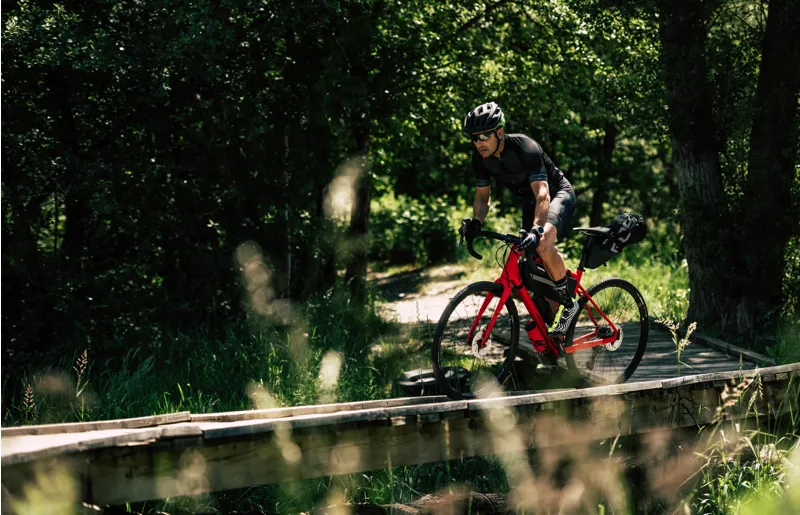 Merida - Silex 400 Gravel Bike in Blue Black-6